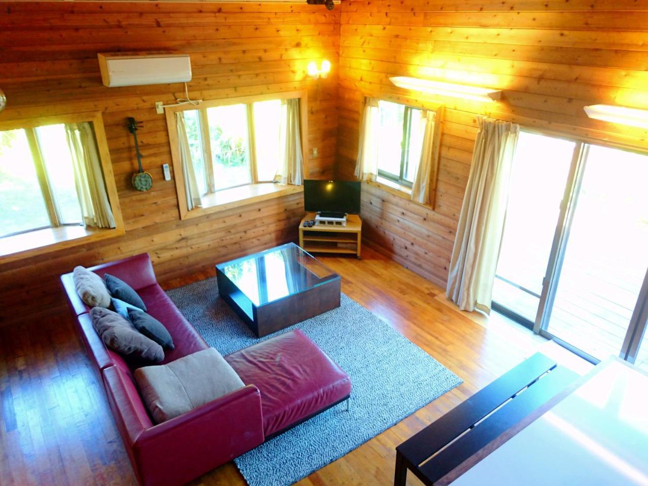 Private Beach House Motobu Bagian luar foto