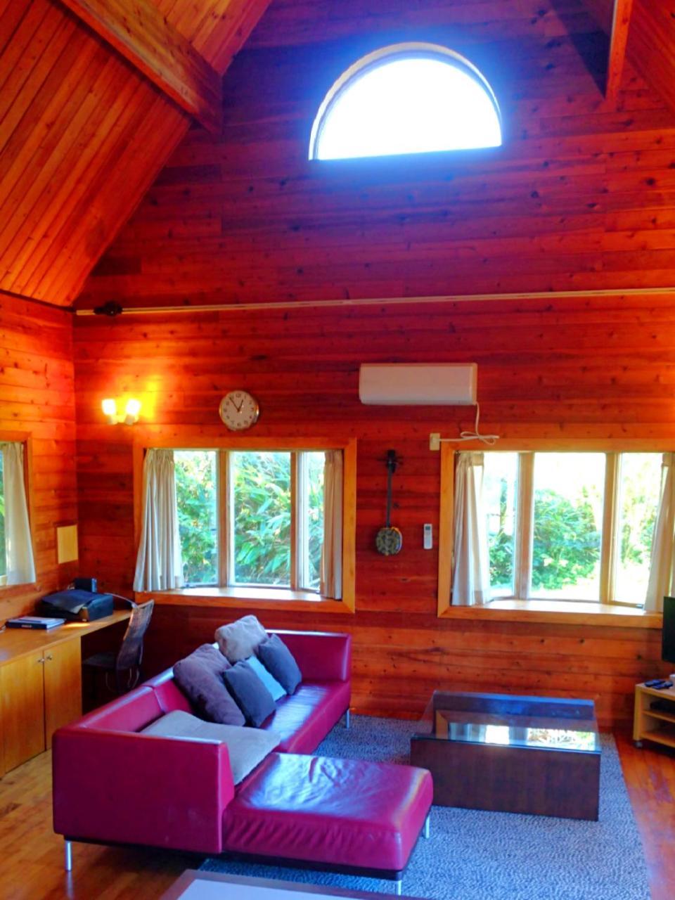 Private Beach House Motobu Bagian luar foto
