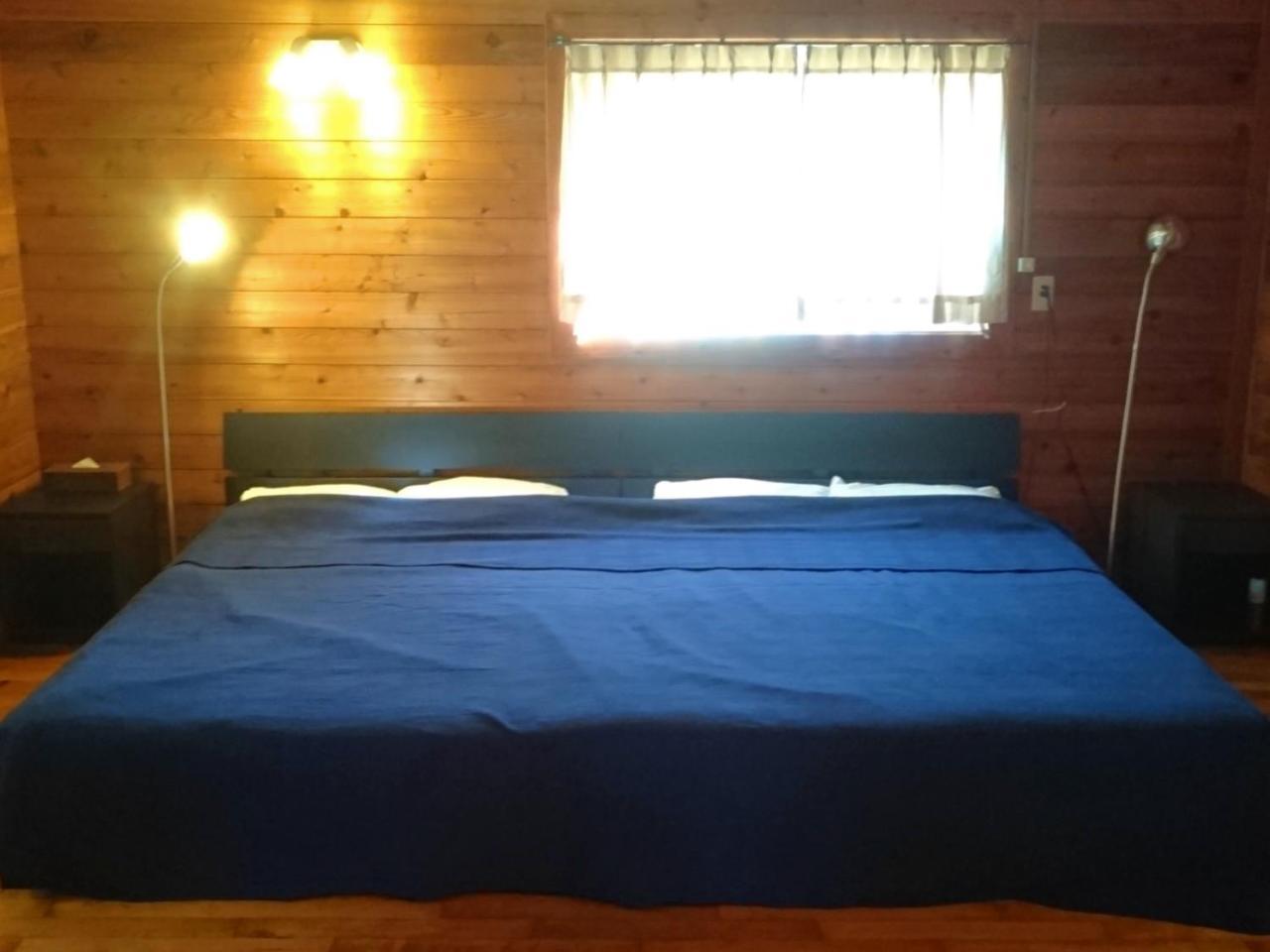 Private Beach House Motobu Bagian luar foto